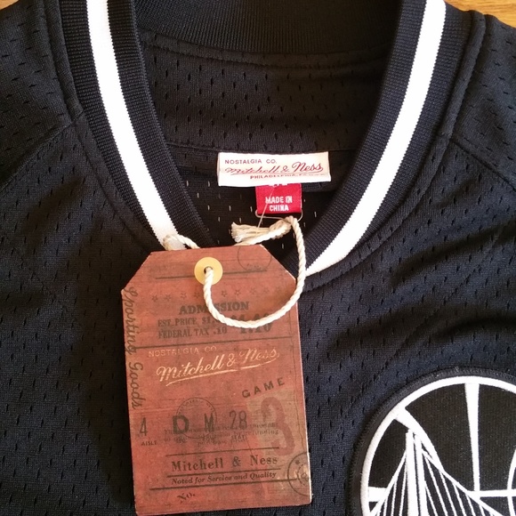 Mitchell and Ness GS Warriors Baseball Jersey - Picture 2 of 4